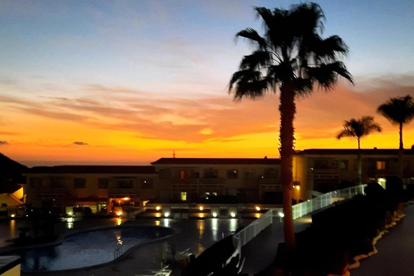 Los Cristianos Relax Apartment Chayofa Exterior photo